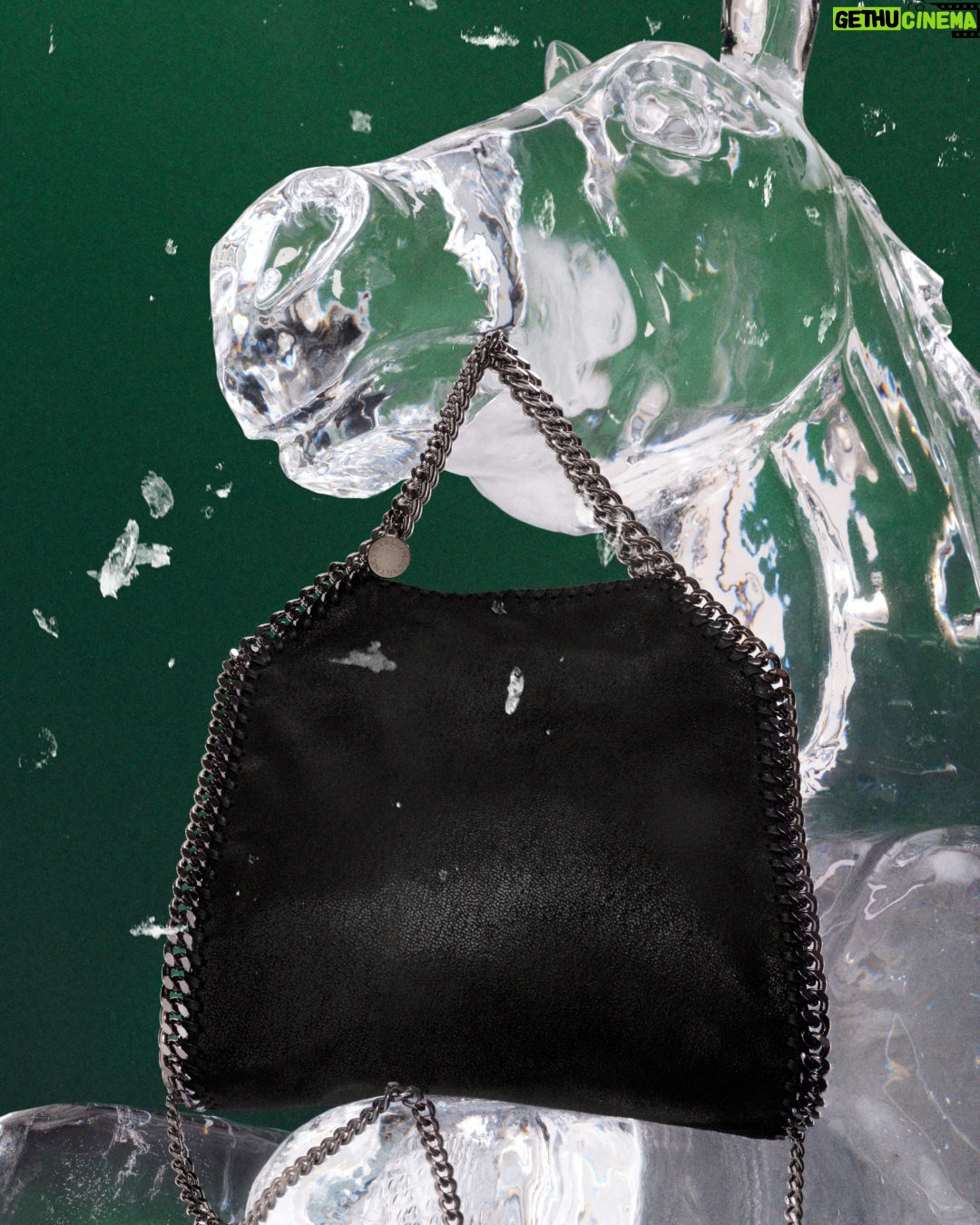 Stella McCartney Instagram - STELLABRATION: Stellabrate yourself this festive season with an iconic #Falabella, expertly crafted with cruelty-free materials. Shop #StellaHoliday at link in bio. Credits Track: ‘Frozen’ by @Madonna #StellaMcCartney #StellaSpring24 #crueltyfree #Vegan