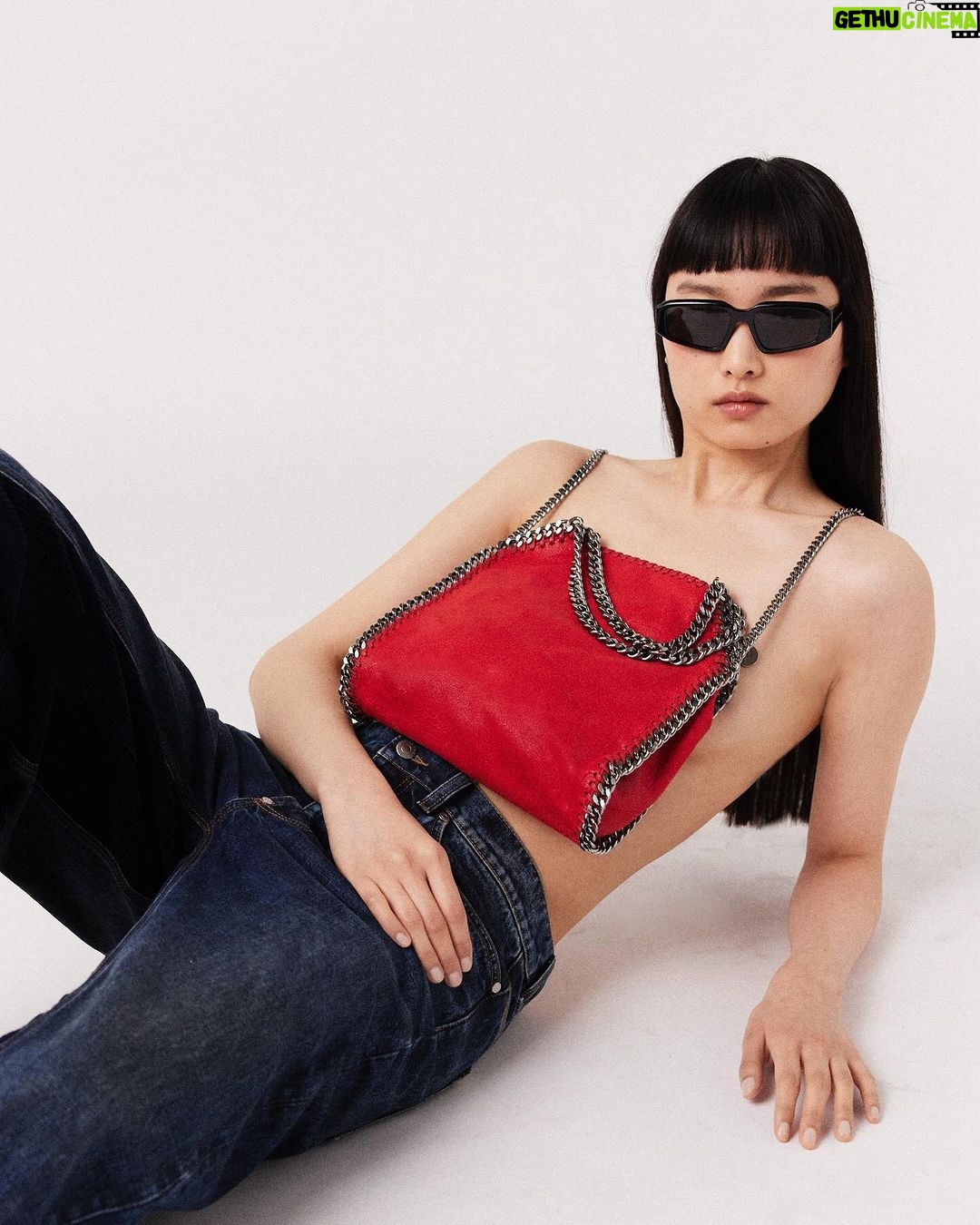Stella McCartney Instagram - STELL-F LOVE: How do you wear your iconic #Falabella bag? Celebrate self-love this #VDay with a limited-edition, rare red Falabella tote — only six available globally. Crafted with a recycled brass and recyclable aluminium chain, and lined with recycled ocean plastics. Shop the limited-edition red Falabella exclusively at stellamccartney.com. #StellaMcCartney #crueltyfree #ValentinesDay #vegan
