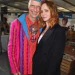 Stella McCartney Instagram - STELLA’S SUSTAINABLE MARKET: Our extended Stella family came together to celebrate the Summer 2024 collection and #StellasSustainableMarket. Featured: #CateBlanchett, @ParisJackson, @JeffKoons, @MaudeApatow, @LeslieMann, @AndrewLoganSculptor Stella is shot with Andrew Logan, who created exclusive wearable art worn during the runway show. Watch the #StellaSummer24 runway show at stellamccartney.com. #StellaMcCartney #ParisFashionWeek #PFW #InStella Marché Saxe-Breteuil
