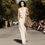 Stella McCartney Instagram – STELLA’S SUSTAINABLE MARKET: A play with proportions. Cropped tailcoats and waffle-knit vests over volume trousers, slim and roomy trenches, tiny #Falabella triangles and #Frayme bucket bags in knotted hemp mesh.
Watch the #StellaSummer24 runway show at stellamccartney.com.
Credits
Wearable art by @AndrewLoganSculptor, exclusively for Stella McCartney
#StellaMcCartney #ParisFashionWeek #PFW #StellasSustainableMarket Marché Saxe-Breteuil