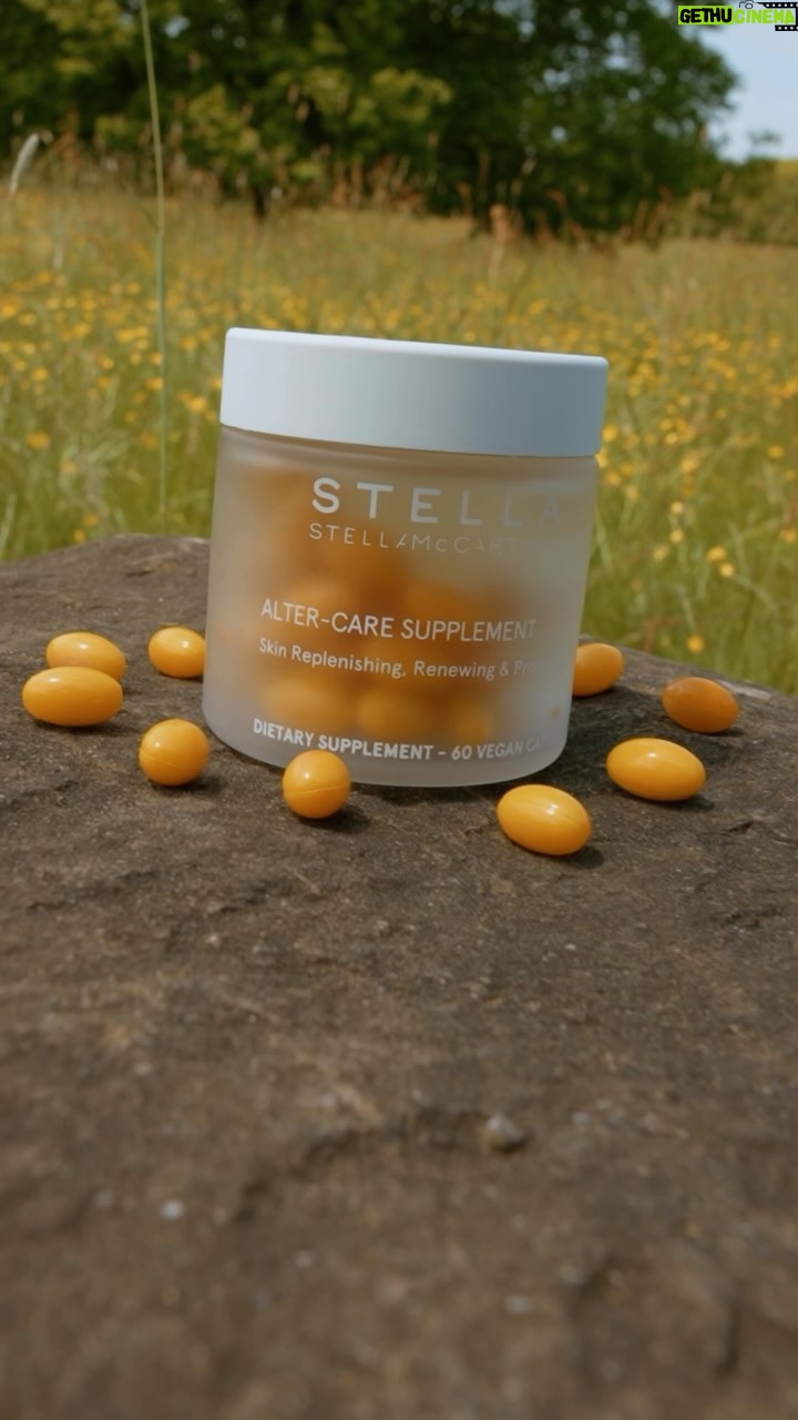 Stella McCartney Instagram - STELLA SKIN: My new @StellaMcCartneyBeauty Alter-Care Supplements are rich in ceramides – scientifically proven to increase skin smoothness, elasticity and reinforcement of the skin barrier. x Stella Ceramides play a key role in preventing collagen and elastin destruction which can results in visible signs of premature aging. Other powerful ingredients include OMEGA 3, 6 and 9 acids from #vegan sources and natural-origin, antioxidant Vitamin E. Shop #STELLAskincare now at stellamccartneybeauty.com. #StellaMcCartney #AtOneWithNature #veganbeauty #crueltyfreebeauty