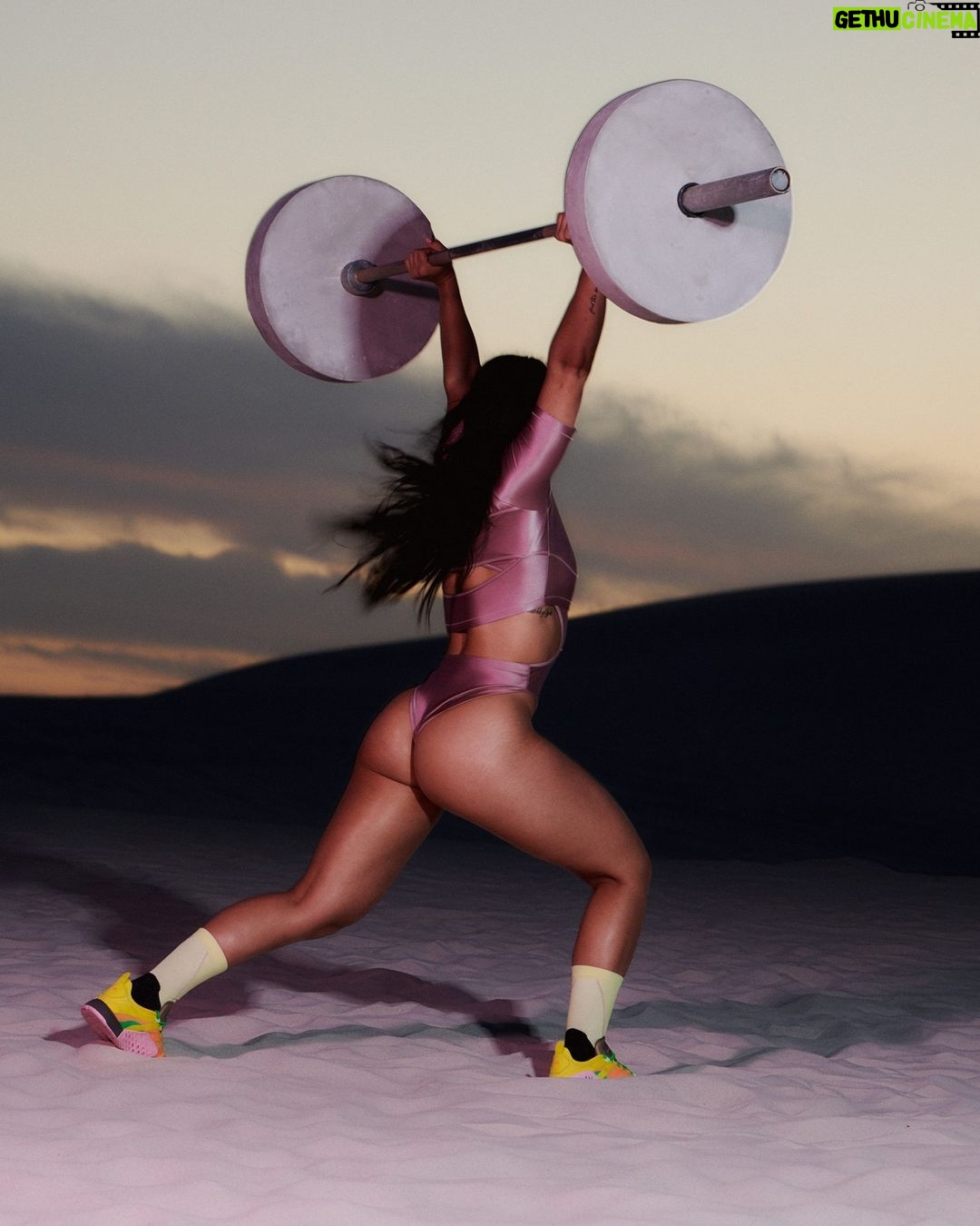 Stella McCartney Instagram - STELLA STRENGTH: Pushing new possibilities for performance wear, key pieces in our Re-Active Wear capsule have been consciously crafted with up to 79% recycled polyester and 100% organic cotton – part of our ambitions to help end plastic waste. Reegan wears new modular pieces crafted to support strength training as part of your everyday workouts. Shop #adidasbyStellaMcCartney SS24 in-store and at stellamccartney.com. Credits Directed by @HarleyWeir Featuring @ReeganFinkel #aSMC @adidaswomen #StellaMcCartney