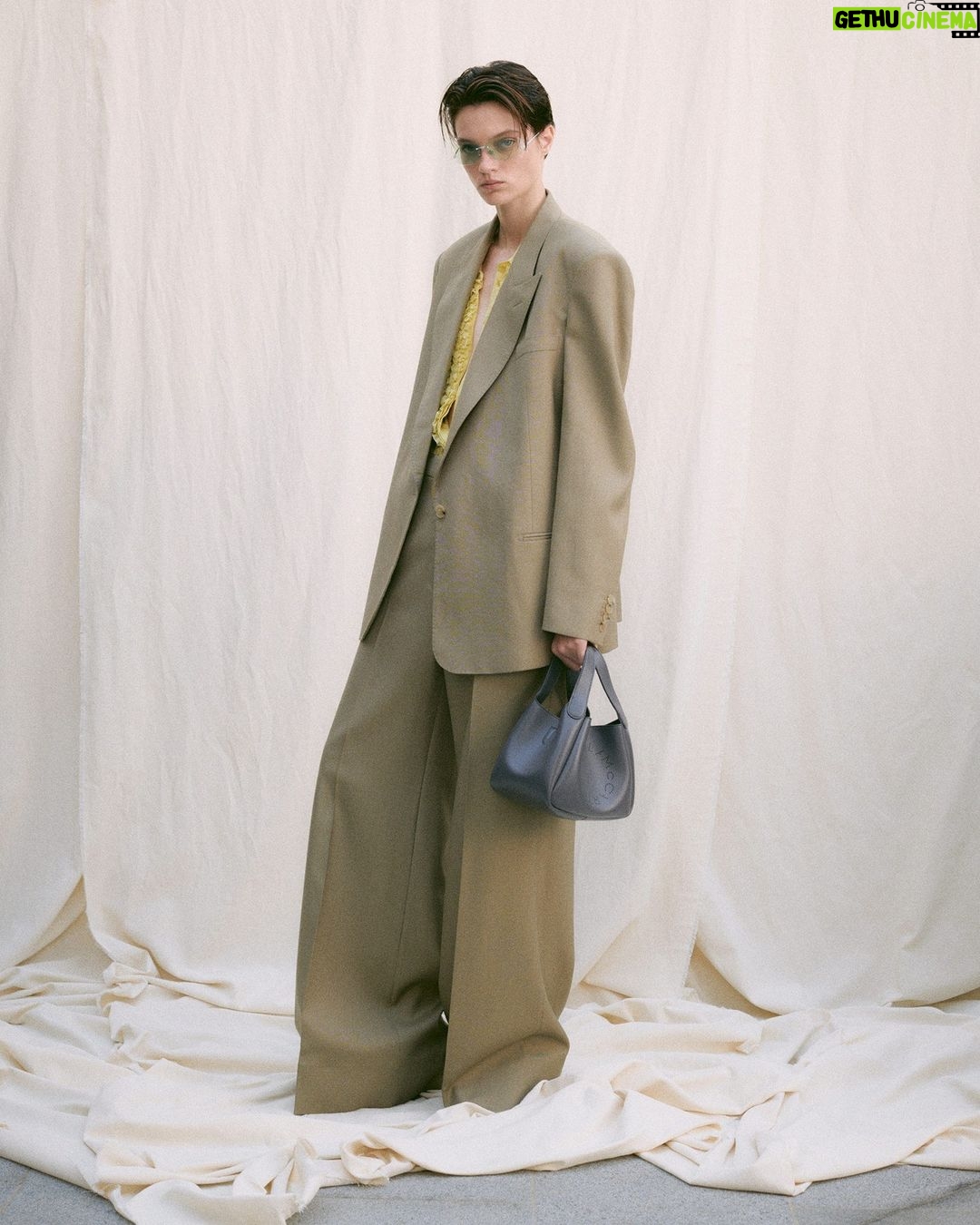 Stella McCartney Instagram - STELLA SUMMER: Beyond gender and generation. Inspired by Stella’s Savile Row training, our iconic tailoring is expertly constructed with forest-friendly viscose suiting fabric. For Summer 2024, 95% of our ready-to-wear is crafted from responsible materials – making it our most conscious collection ever. Discover the High-Rise Wide-Leg Trousers and Single-Breasted Blazer now at stellamccartney.com. #StellaMcCartney #StellaSummer24