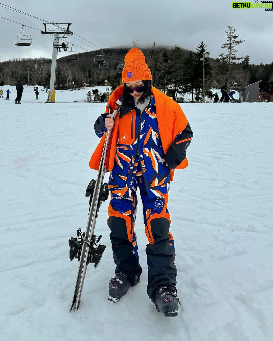 Stella McCartney Instagram - STELLA SKI: Next-gen creative force capture themselves in adidas by Stella McCartney x @adidasTERREX skiwear. Key pieces include our TrueNature Jumpsuit – crafted from a shell in recycled materials, with a waterproof RAIN.RDY finish and an innovative, insulating Primaloft Parley double-layered padding made using ocean plastics.
Shop #adidasbyStellaMcCartney x TERREX skiwear at stellamccartney.com. Credits Featuring shots by: @orianasun @chocodamiix @themarmar @tulieyaito @thejessxu #StellaMcCartney #adidas #adidasTERREX @adidasWomen #StellaSki
