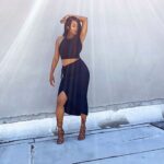 Stephanie Charles Instagram - So, I tried to do my own photoshoot😩😩 uggh the struggle…lol…I finally got the one shot that I like . The Hollywood grind😩😂😩 😏 #stephaniecharles #actresslife #selfphotoshoot #actress🎬