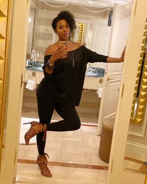 Stephanie Charles Instagram - Photo dump😌 I had a beautiful time for my birthday in Vegas. Thanks everyone for the birthday wishes 💜💜💜💕💕
#birthday 
#grateful 
#stephaniecharles 
#vegasstrip 
#chillvibe
#sistersforever