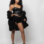 Stephanie Charles Instagram - “Her soul is fierce Her heart is brave Her mind is strong” - r. h. Sin 📸 @mfbentertainment 💄 @tamarathemua 💇🏾‍♀️ @briarihair #stephaniecharles #photoshoot #bts #setlife🎬 #tylerperrystudios #bet
