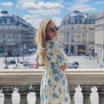 Stephanie Styles Instagram - Sold. Your number, sir? Thank you. Opéra Garnier