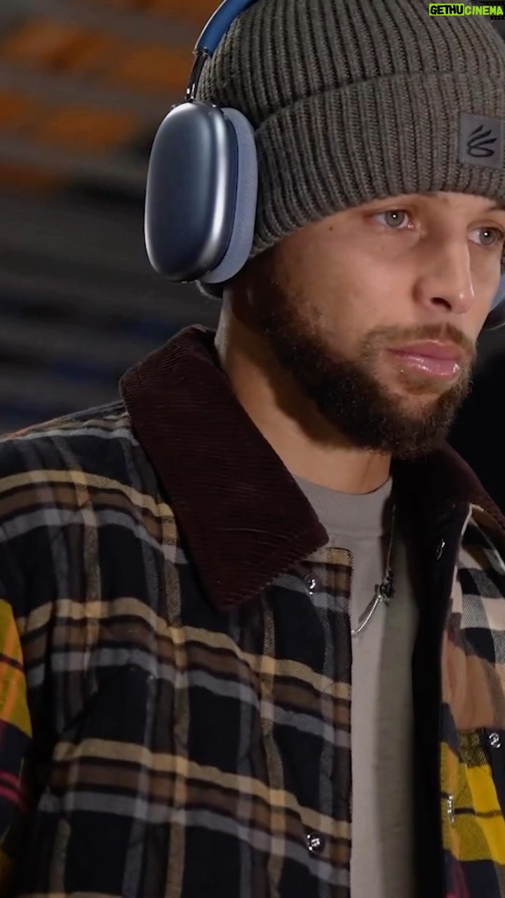 Stephen Curry Instagram - What tracks am I missing from my pregame playlist? 👀