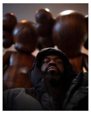 Stephen Hill Instagram - Gotta be careful in Brooklyn KAWS they be wildin'. Don't let the fade cream they put on the BK Bridge fool you. 

#stephenhillphotos
#brooklyn #crooklyn