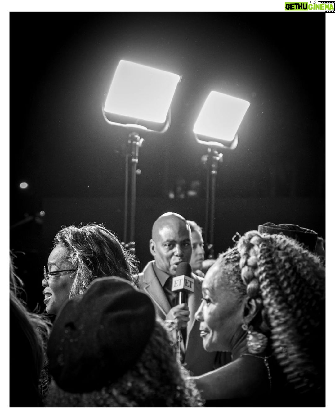 Stephen Hill Instagram - Double Focus Oprah & Kevin... Margaret, too! Fun fact: @kevinfrazier introduced me to the press in L.A. for the first time at the TCA's. #stephenhillphotos #leicaphoto @thecolorpurple #thepurplecarpet @oprah @margaretshugavery