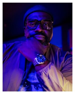 Stephen Hill Instagram - Gentle Deep Sea Monster

"Talent wins games, but teamwork and intelligence wins championships."
- Michael Jordan

#stephenhillphotos @gentlemonster #blueblack #beforeandafter @theleistand #cazalhomage @ihatesnkrsofficial