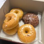 Steve Austin Instagram - Day one of two at the @jimthekraken1 #shootingperformanceinstitute. Lots of great info today. Got rifles zeroed in. Range day tomorrow. Thanks @huntressdivine for the donuts. Thanks for the spots @dadamsgt. #longrangeshooting #army #armyranger #sniper #donuts Yes. I ate every fucking donut myself. 4 glazed. 1 apple fritter. Carbed up like a motherfucker. 💪💪💪
