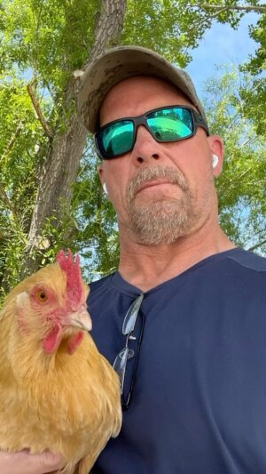 Steve Austin Instagram - 🔊⬆️
Me and Ruby. 

Pantera
Walk
#chicken #metal #outdoors #chilling