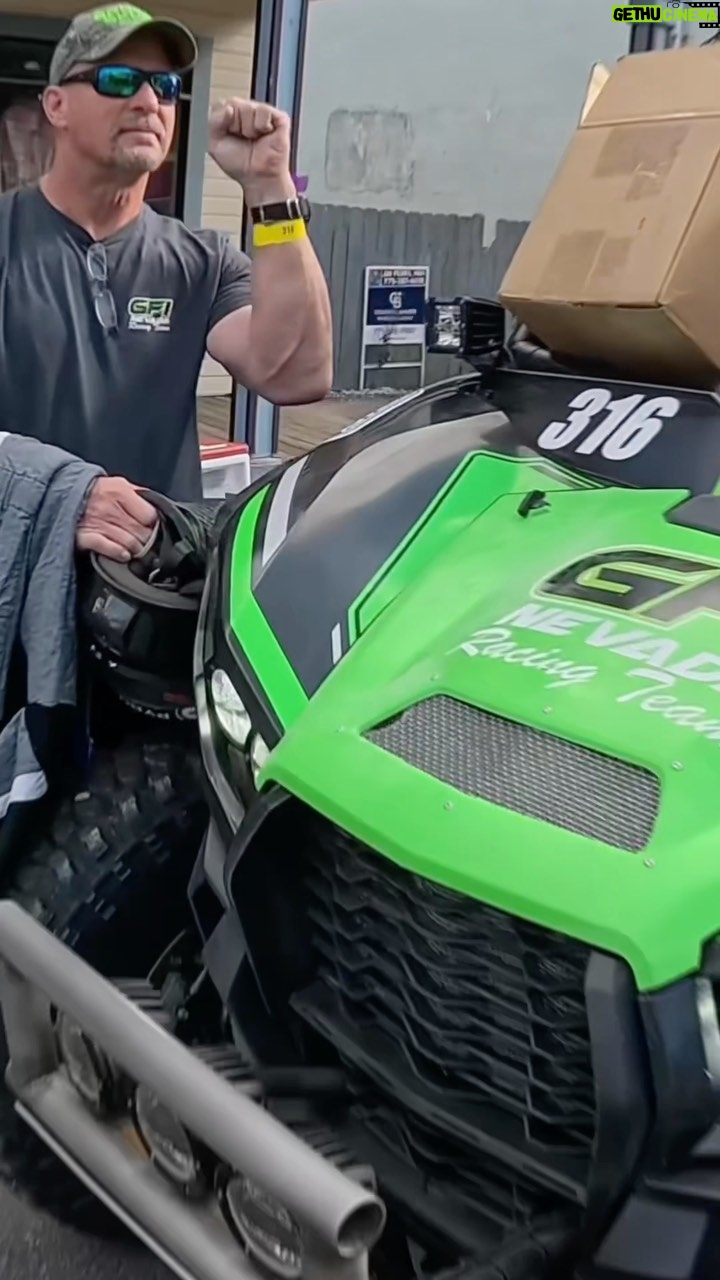 Steve Austin Instagram - Happy Friday! What are you up to this weekend? @steveaustinbsr @class1motorsports @kawasakiusa @maxxis @brokenskullbeer @esbcbrews ๐ธ @jwaldaias #pyrotect #gfinevada #kawasaki #teamgreen #maxxis #rigid #kmcutv #ruggedradios #kwiclutching #walkerevans #mobtransportation #class1motorsports #silverstateinternational #sparkstrailerrepair #jeffwaldaiasphotos #vorra #brokenskullbeer #austin316 #gfi316