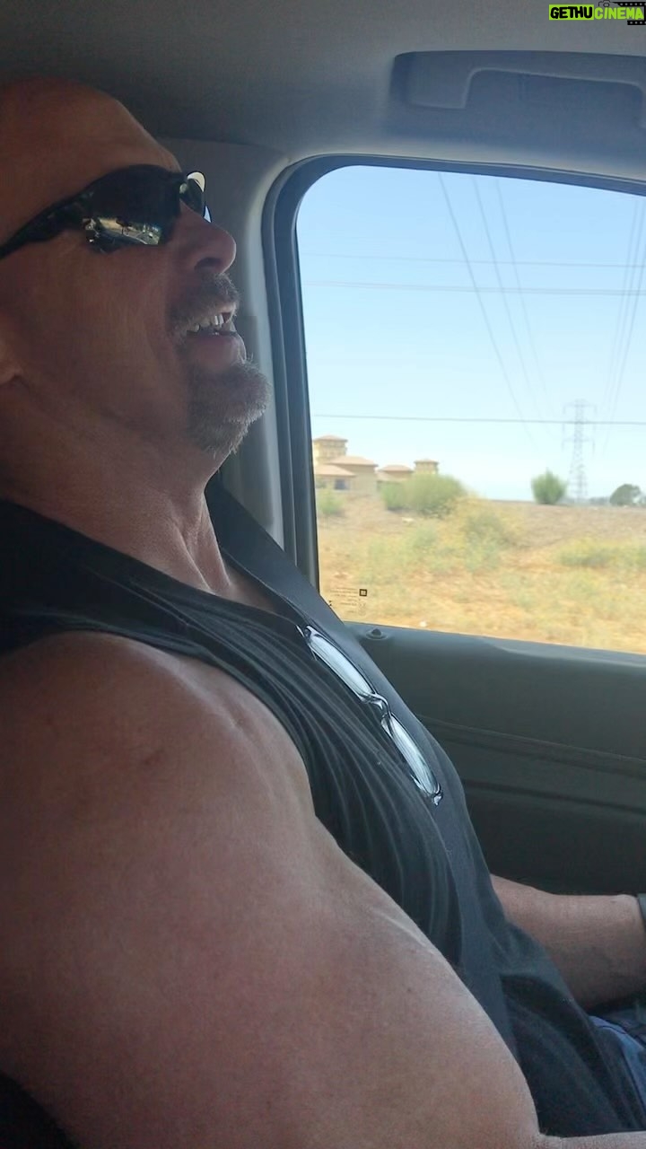 Steve Austin Instagram - Singing a duet with the King of Country Music, George Strait, on a trip to Napa Valley to guzzle some wine. 2018 #tbt #countrymusic #roadtrip #wine #napavalley#sing #musician