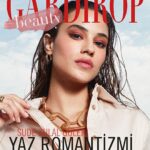 Sude Zülal Güler Instagram - @gardiropmagazin Bu ay!⭐️ Genel Yayın Yönetmeni: @gulay_ozdemir Röportaj: @caglakucukdereli Fotoğraflar: @ugursariduran Makyaj: @gizzemergin Saç: @sabitakkaya @kayaciemre_ Styling: @yukselozgur Prodüksiyon: @mine.gunduz Mekan: @theartisanistanbul @basakgunesberk 🤍