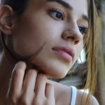 Sude Zülal Güler Instagram - ‘closer’