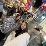 Sue Ramirez Instagram - Kahit saan ako mapadpad at mapunta palaging hinahanap saakin si Ate @kristelfulgar . Wag kayo magalala palagi ko din siyang hinahanap haha (bigla bigla nalang nasa S. Korea, o kaya Europe o kaya US). 😅 Pero kahit minsan sa isang taon ko lang siya nakakasama at nakikita hindi nagbabago ang samahan namin. ♥️ Ayan. Ganyan padin kami. Kung paano nyo kami minahal at nakilala. #MgaBatangSueTel 👭🏻 Sa araw nato nagbibigay pugay kami sayo @kristelfulgar !!! Sobrang saya ko dahil alam ko na masayang masaya ka ngayon. Andito lang ako palagi sa lungkot at ligaya. Kahit pinaiyak mo ko sa bus nung nasa S. Korea tayo 😭😭😭 love you ateeeee!!! HAPPY HAPPY BIRTHDAY SAYO!!!!!!! 🥳🥳🥳💕💕💕 Hiningi ko pa tong mga picture sakanya para may pang post ako hahahaha sorry na labyu ✌🏼 Seoul, Korea