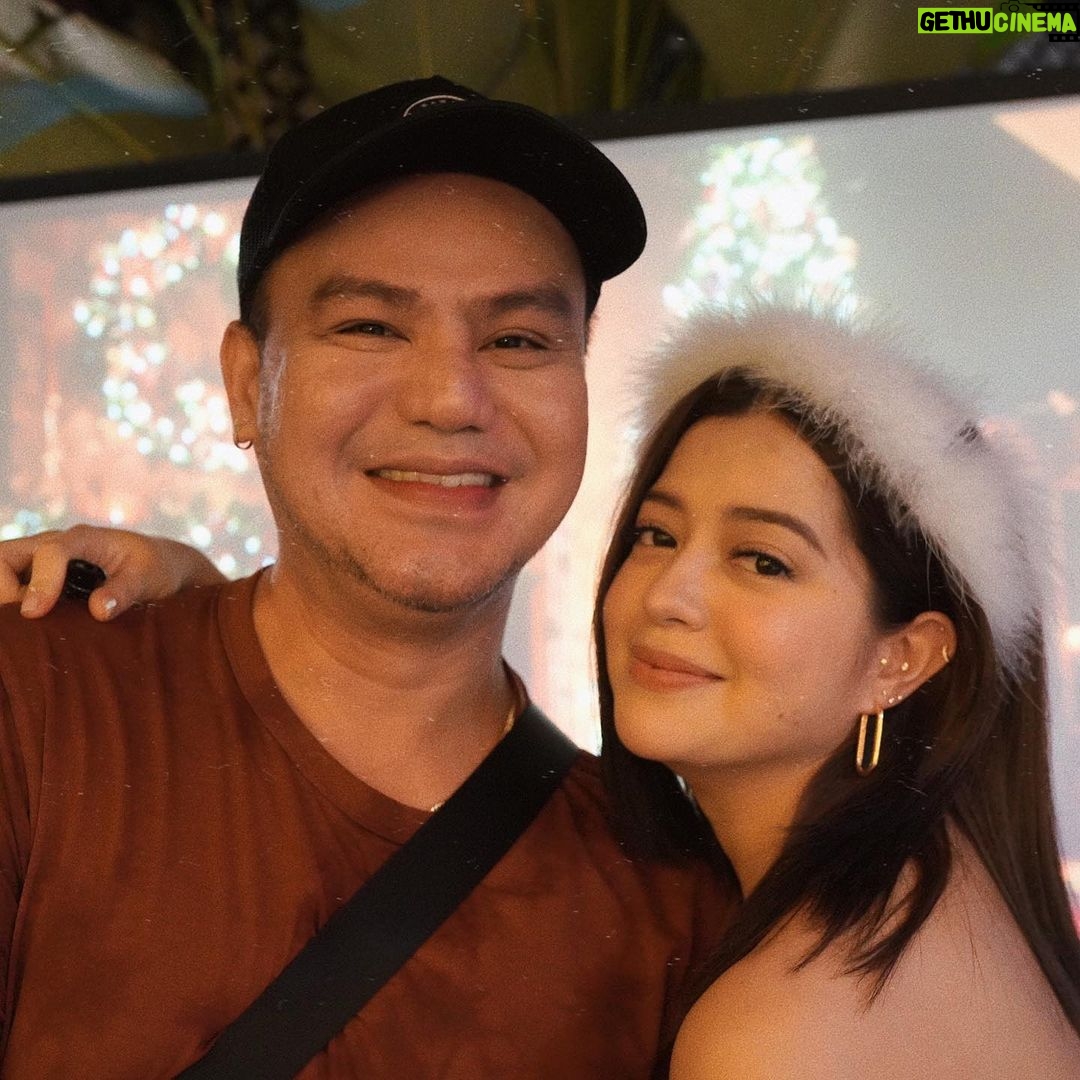 Sue Ramirez Instagram - Maligayang pasko po sa inyong lahat 🎄🤍