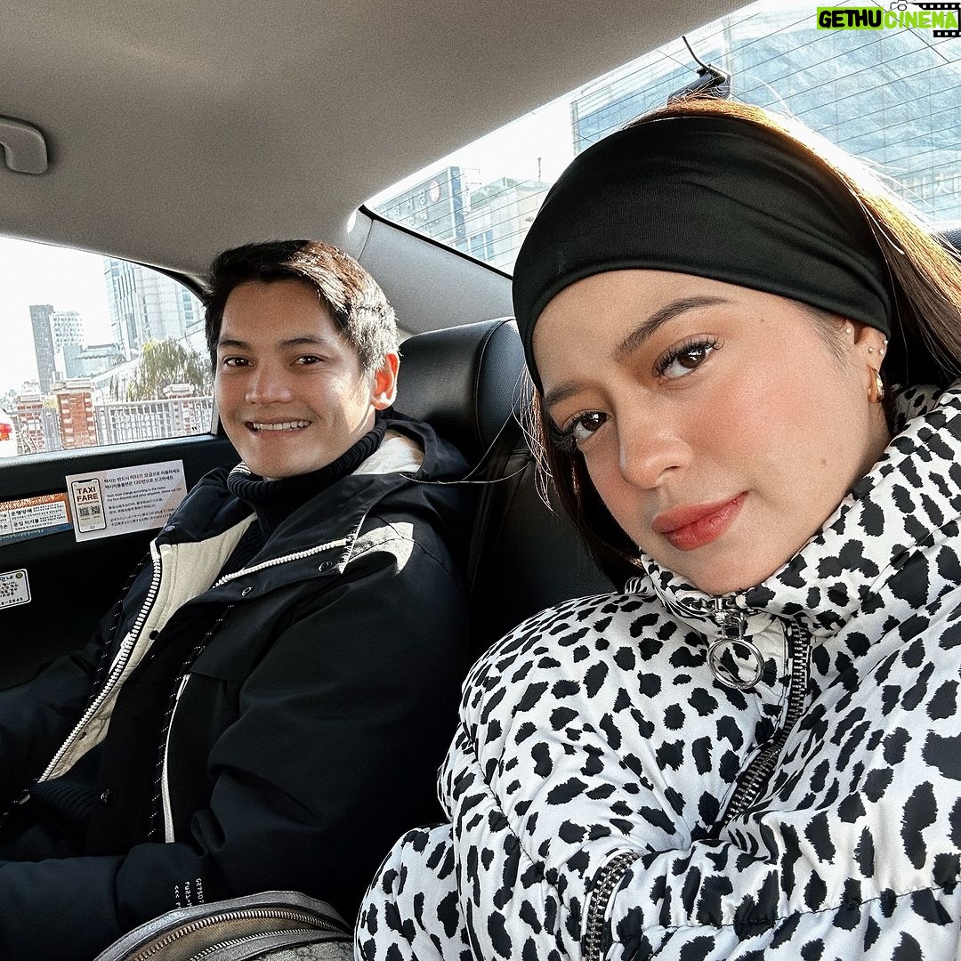 Sue Ramirez Instagram - #NationalCouplesDay ba? Everyday DAW sabi ni @javibenitezzz π
π«°π»π love you babe pogi mo βΊοΈβ₯οΈ Seoul, Korea