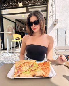 Sue Ramirez Instagram - Pizza on my mind 🍕🤌🏻 Spoleto, Italy
