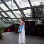 Sue Ramirez Instagram - Garden therapy for the soul 🌼✨ #GardensByTheBaySingapore 📸 @jackypante Flower Dome