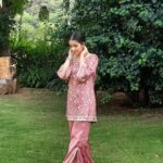 Suhani Sethi Instagram – I’m clearly very excited about the curly hair 🌺 @shopmulmul