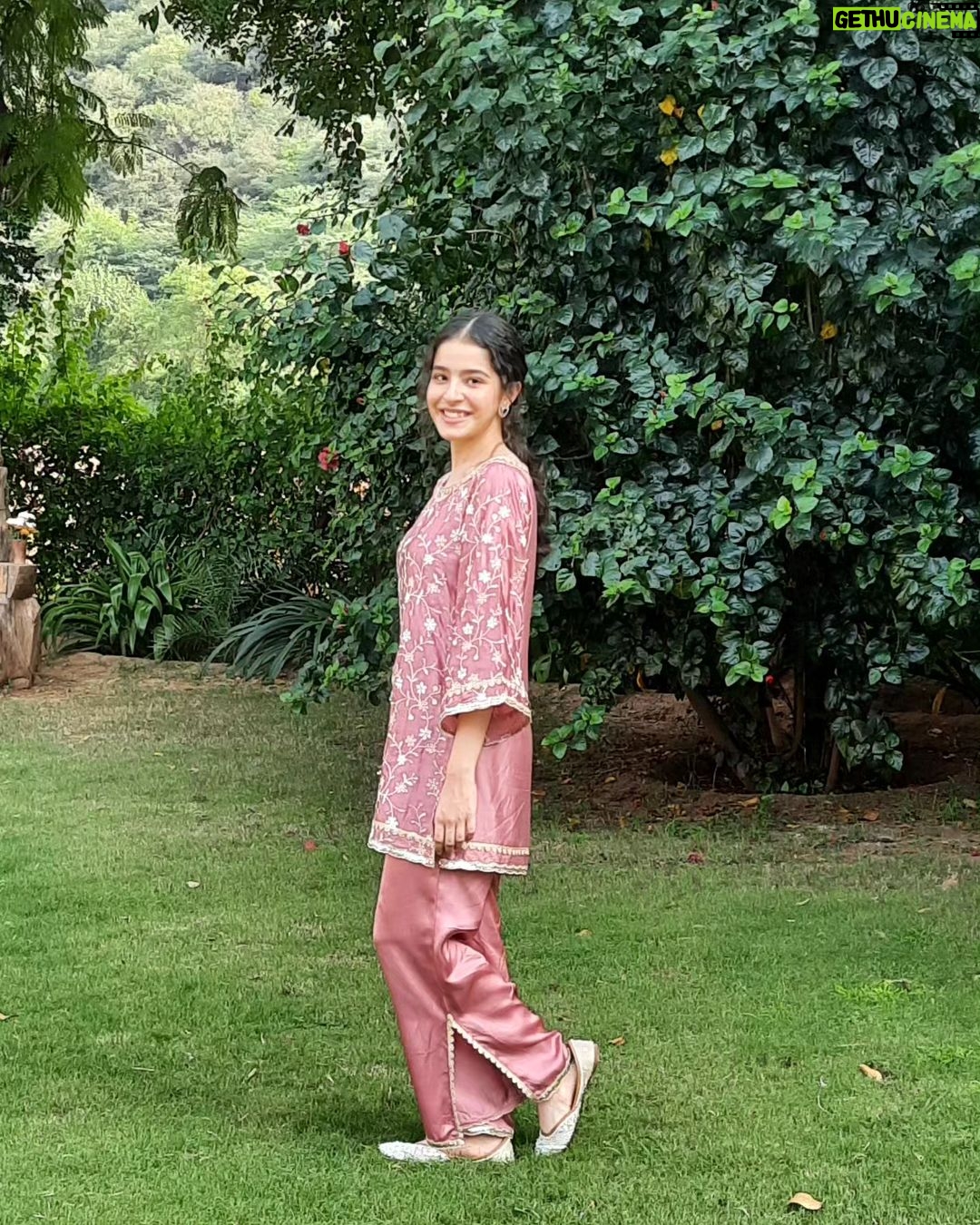 Suhani Sethi - 12K Likes - I'm clearly very excited about the curly hair 🌺 @shopmulmul