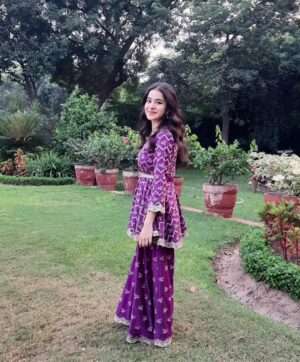 Suhani Sethi Instagram - 💜 @shopmulmul
