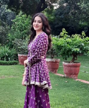 Suhani Sethi Instagram - 💜 @shopmulmul