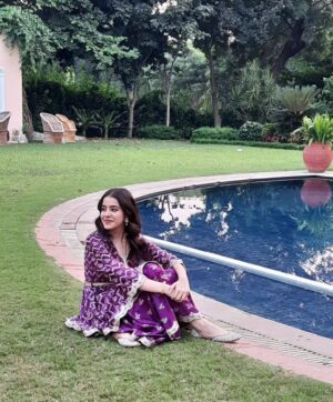 Suhani Sethi Instagram - 💜 @shopmulmul