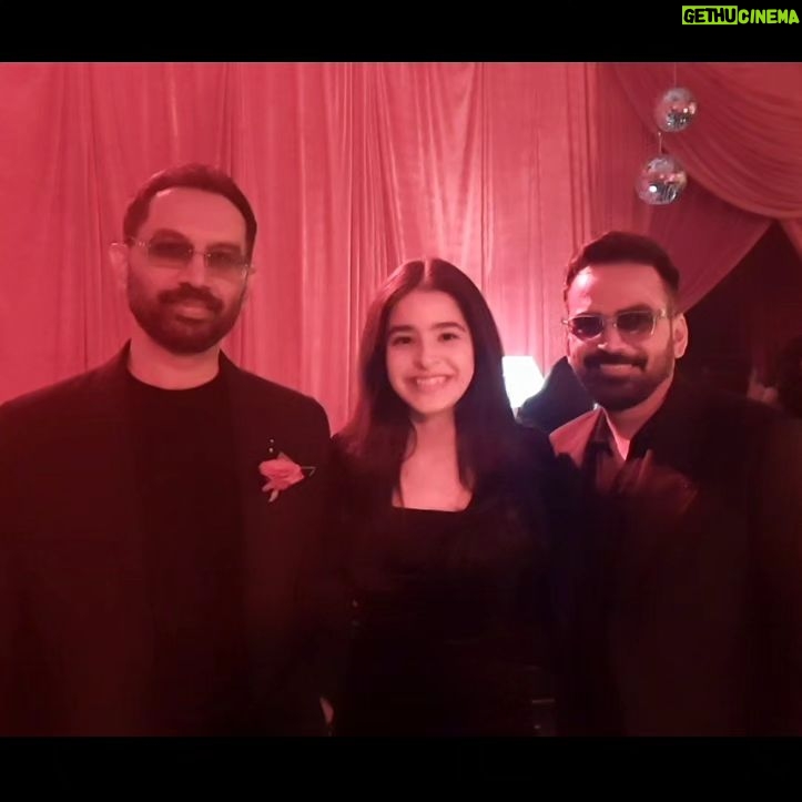 Suhani Sethi - 9.5K Likes - People of Guns and Gulaabs ! ❤️
The best people, the best days, the best show 🌹
#GunsAndGulaabs #GunsAndGulaabsOnNetflix 🔫🌹
I have so many incredible memories of this show, I couldn't squeeze them all into this post 😬, so please bear with me!! 🤓