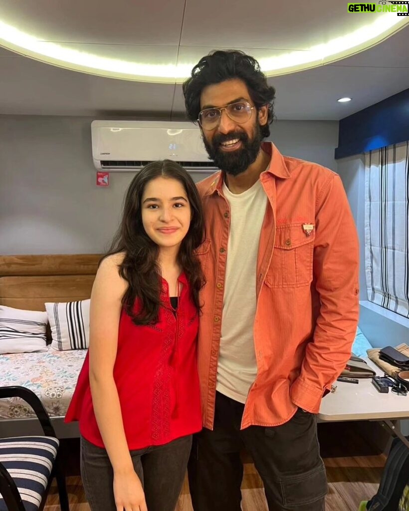 Suhani Sethi Instagram - the best ❤️ Also had the pleasure of meeting the awesome @ranadaggubati , thanks to the fab @dqsalmaan !!!