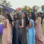 Suhani Sethi Instagram - Pixie dust, sparkles, love, sunshine, hardships, friendships, memories- Dps Rkp ☀️🌷💗 Obviously one farewell post wasn't enough!