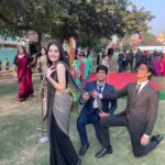 Suhani Sethi Instagram - Pixie dust, sparkles, love, sunshine, hardships, friendships, memories- Dps Rkp ☀️🌷💗 Obviously one farewell post wasn't enough!