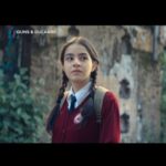 Suhani Sethi Instagram – Jo is beaming with joy after witnessing such an abundance of love ☀️
Thank you for showering Guns & Gulaabs with so much love! 🌹 

Watch now, only on @netflix_in! 🍿

#GunsAndGulaabs #GunsAndGulaabsOnNetflix