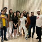 Suhani Sethi Instagram - All hearts! ❤️ Guns & Gulaabs