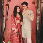 Suhani Sethi Instagram – 💫✨️🥂

@_.rupmeramastana._ 📸