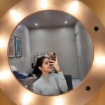 Suhani Sethi Instagram - Just some more of Sofia!! 💗 (Majorly the crazy times we had during the making 😬) Also our little Seher playing Iti in the film, made snowmen for us 🥰☃️ #cuttputlli