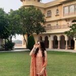 Suhani Sethi Instagram - Mom clicks the best pictures, and looks the best in them ❤️