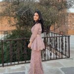 Suhani Sethi Instagram - indecisiveness at its peak 🌸🩷 Jaipur, Rajasthan