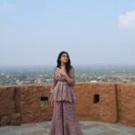Suhani Sethi Instagram - indecisiveness at its peak 🌸🩷 Jaipur, Rajasthan