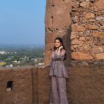 Suhani Sethi Instagram - indecisiveness at its peak 🌸🩷 Jaipur, Rajasthan