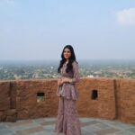 Suhani Sethi Instagram - indecisiveness at its peak 🌸🩷 Jaipur, Rajasthan