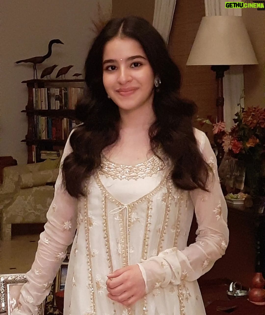Suhani Sethi - 11.2K Likes - 🦢🤍@shopmulmul