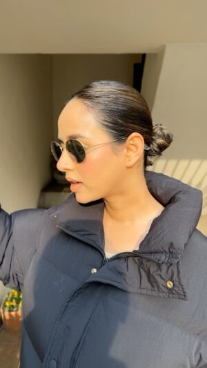 Sunanda Sharma Instagram - 4 din bukhar se maar khane k baad wali energy🤷🏻‍♀️🤪
Tuttpaine bukhar ne matt maari payi ai😂
Tusi sare apna dhyan rakheyo baadshaaho 🫶🏼❤️
.
.
#sunandasharma #chandigarhkachokra #trendingreels
