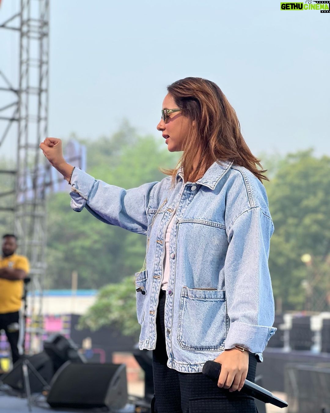 Sunanda Sharma Instagram - 𝐒𝐮𝐜𝐜𝐞𝐬𝐬 𝐈𝐬 𝐀 𝐃𝐞𝐜𝐢𝐬𝐢𝐨𝐧. 𝐈𝐟 𝐲𝐨𝐮 𝐖𝐚𝐧𝐭 𝐢𝐭 , 𝐖𝐎𝐑𝐊 𝐅𝐎𝐑 𝐈𝐓🤞🏼🔝♾️