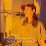 Sunanda Sharma Instagram - Bachpan wale fav gaane😇🤌 . . Originally sung by Sabar koti Sahab🙌🏻
