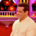 Sunanda Sharma Instagram - Salman sir se milne ka mauka mile, Aur hum Shayari na karein.. aise kaise ho sakta tha🙈 . . Aapse meri nazar hate toh main yeh zamana dekhun😍